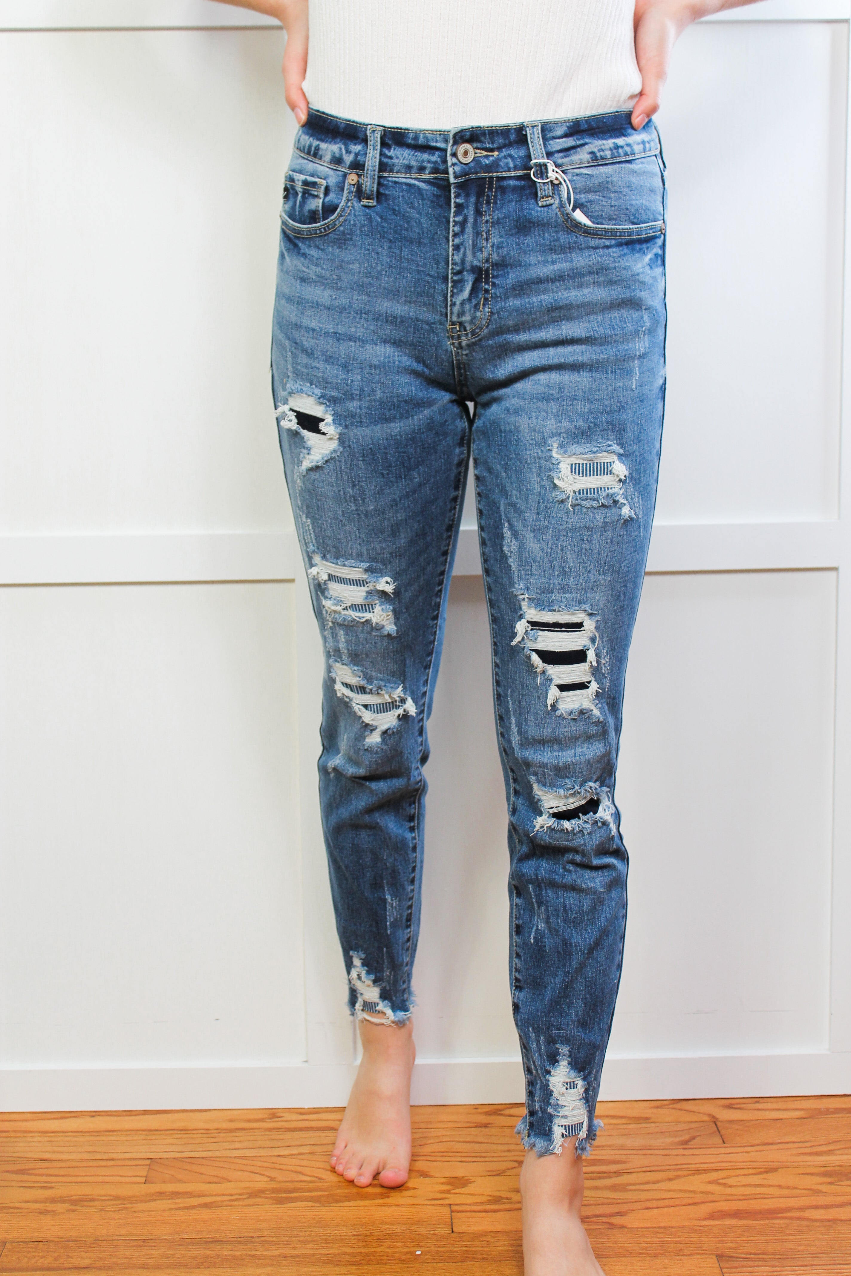 KanCan High Rise Medium Wash Distressed Jeans